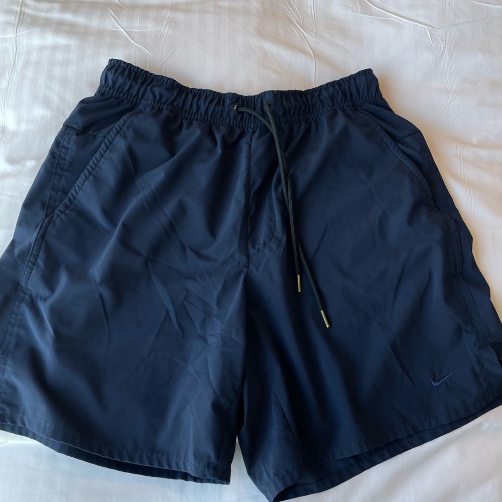 NEW Nike Navy men’s dri fit shorts
